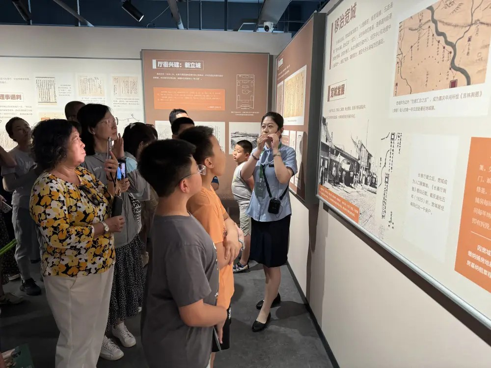 长春市新民大街惊现城市记忆宝盒 百年春城故事这样被激活